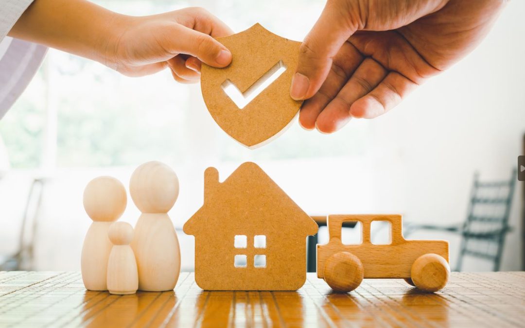 Aktuelle Produkt- und Gesellschaftsinformationen Versicherungen im Juli